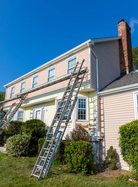 How To Choose The Right Materials for Your Siding Installation in 'Callaway, MD